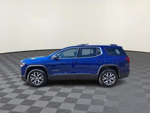 2023 GMC Acadia AWD SLT