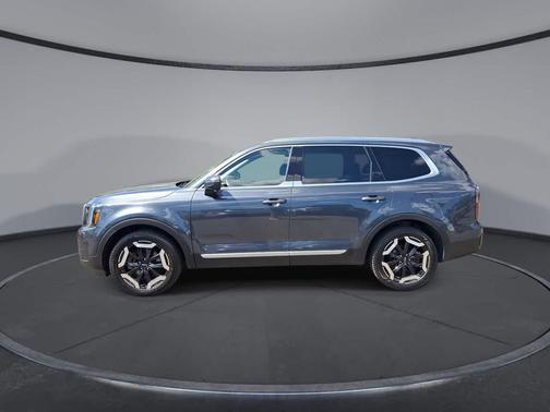 Gravity Gray 2023 Kia Telluride EX
