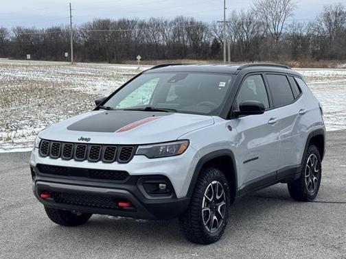 2024 Jeep Compass Trailhawk