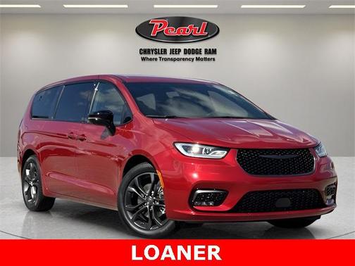 2026 Chrysler Pacifica L