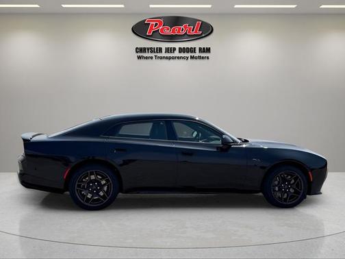 Diamond Black Crystal Pearlcoat 2026 Dodge Charger R/T