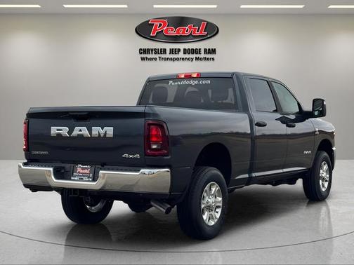 2026 RAM 2500 Big Horn Crew Cab 4x4 6'4' Box