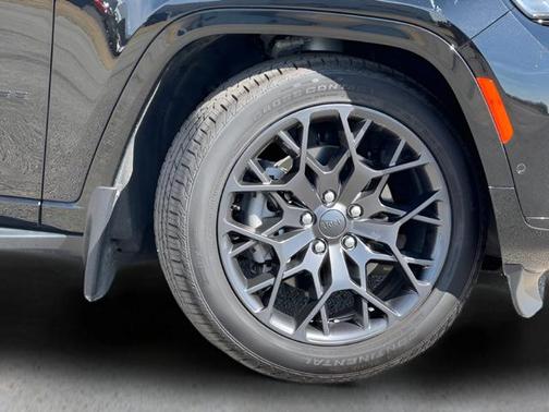 2024 Jeep Grand Cherokee L Summit Reserve