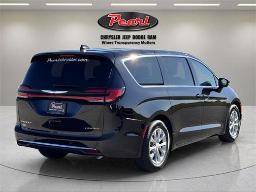 2026 Chrysler Pacifica Limited