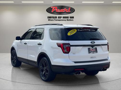 White Platinum Clearcoat Metallic 2019 Ford Explorer Sport