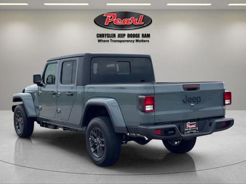 Anvil Clearcoat 2026 Jeep Gladiator Sport S