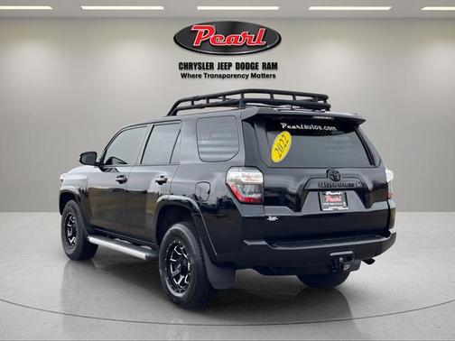 2022 Toyota 4Runner SR5 Premium