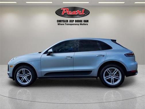 2021 Porsche Macan Base