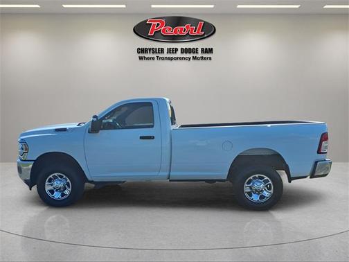 2024 RAM 2500 Tradesman Regular Cab 4x4 8' Box