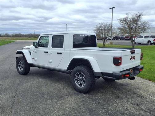 2025 Jeep Gladiator Mojave X