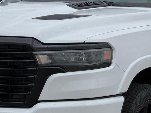 Bright White Clearcoat 2026 RAM 1500 Laramie