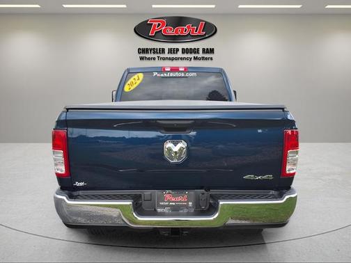 2024 RAM 2500 Tradesman Crew Cab 4x4 6'4' Box