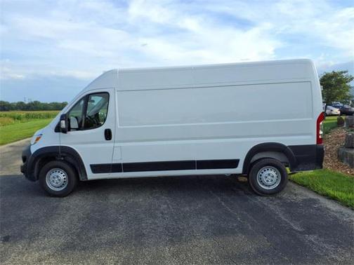2025 RAM ProMaster 2500 Tradesman