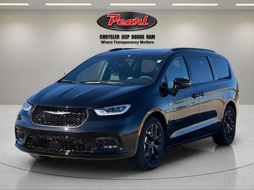 2026 Chrysler Pacifica L