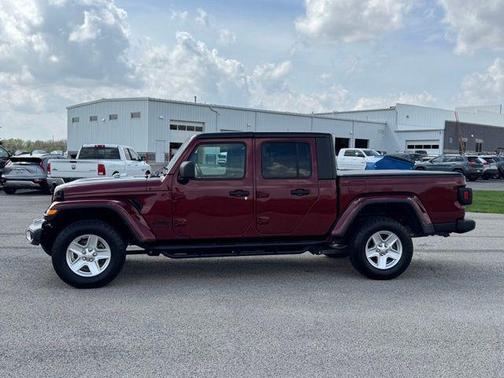 Snazzberry Pearlcoat 2022 Jeep Gladiator Sport S