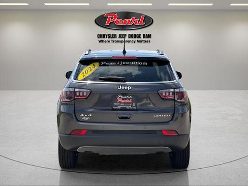 Baltic Gray Metallic Clearcoat 2024 Jeep Compass Limited