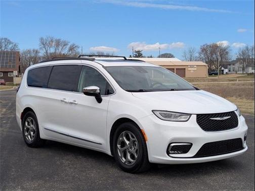 2023 Chrysler Pacifica Limited