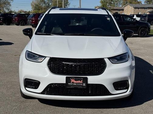 2025 Chrysler Pacifica Limited