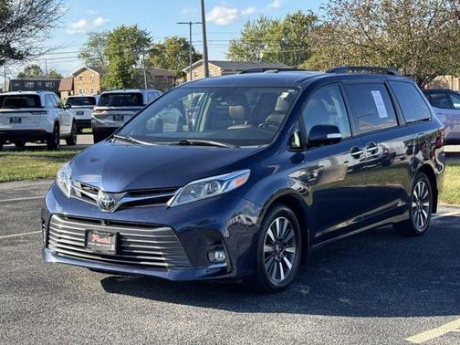 2019 Toyota Sienna Limited Premium