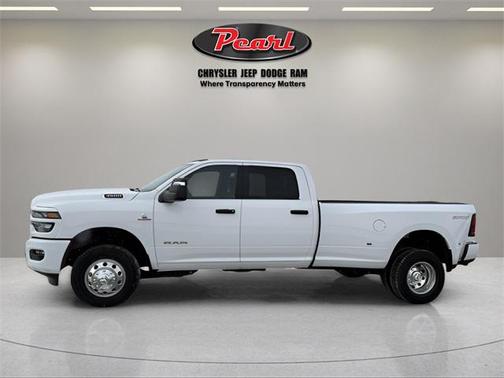 2026 RAM 3500 Big Horn Crew Cab 4x4 8' Box