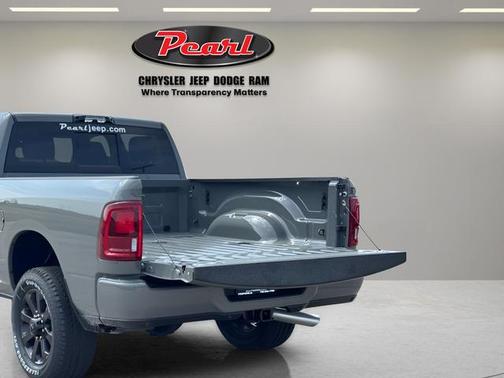 Ceramic Gray Clearcoat 2026 RAM 2500 Laramie Crew Cab 4x4 6'4' Box