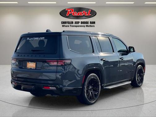 2024 Jeep Wagoneer Series II Carbide 4x4