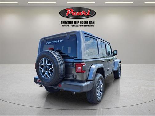 2025 Jeep Wrangler 4-Door Sahara 4x4
