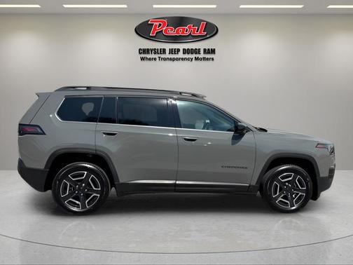 Sting-Gray Clearcoat 2026 Jeep Cherokee Limited
