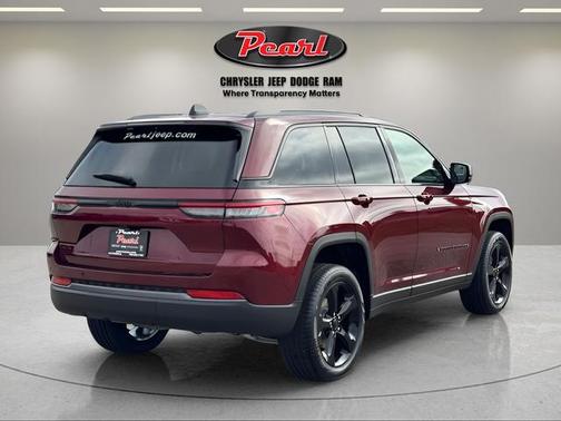 Velvet Red Pearlcoat 2026 Jeep Grand Cherokee Limited