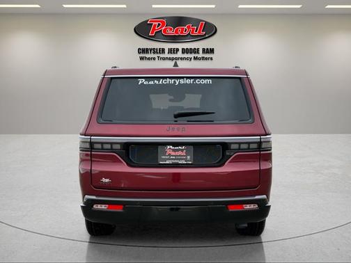 2026 Jeep Grand Wagoneer L 4x4