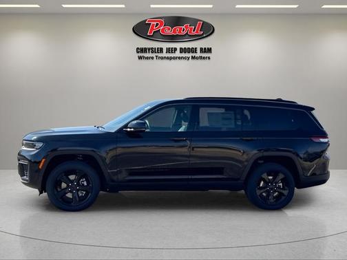 Diamond Black Crystal Pearlcoat 2026 Jeep Grand Cherokee L Limited