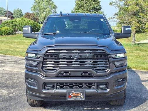 2025 RAM 2500 Big Horn Crew Cab 4x4 6'4' Box