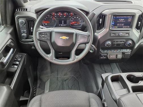 2025 Chevrolet Silverado 2500 Custom