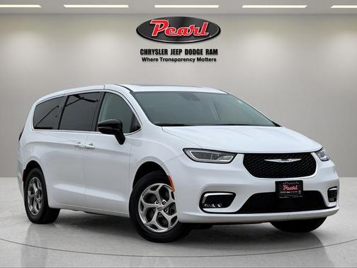 2024 Chrysler Pacifica Limited