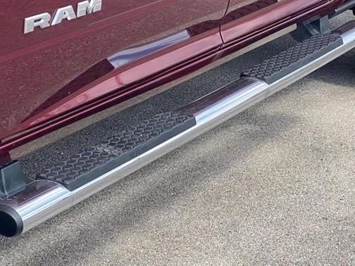 Photo 3 of 38 of 2020 RAM 2500 Tradesman