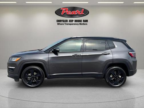 Granite Crystal Metallic Clearcoat 2021 Jeep Compass Latitude