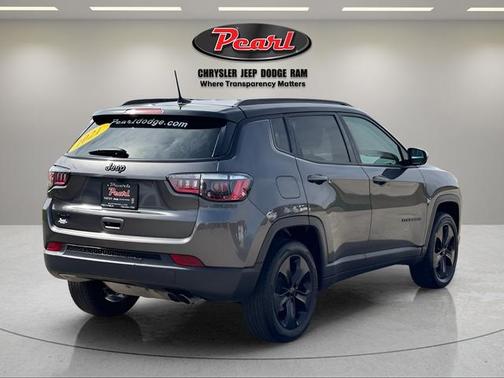 Granite Crystal Metallic Clearcoat 2021 Jeep Compass Latitude