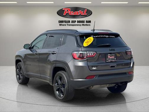 Granite Crystal Metallic Clearcoat 2021 Jeep Compass Latitude