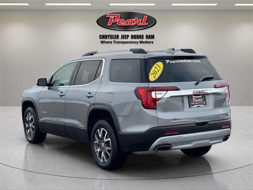 2023 GMC Acadia AWD SLE
