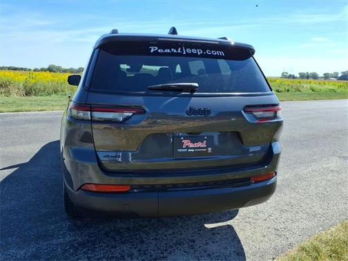 2025 Jeep Grand Cherokee L Altitude