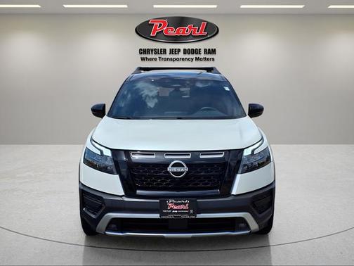 2024 Nissan Pathfinder Rock Creek 4WD