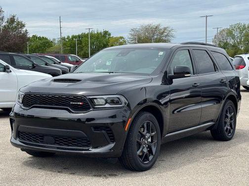 DB Black Crystal Clearcoat 2026 Dodge Durango GT Plus
