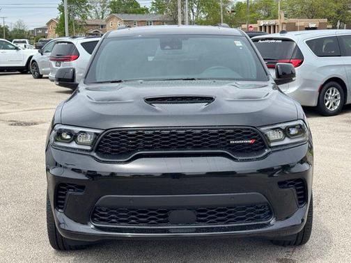 DB Black Crystal Clearcoat 2026 Dodge Durango GT Plus