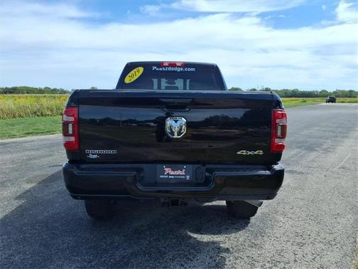 2019 RAM 2500 Big Horn Crew Cab 4x4 6'4' Box