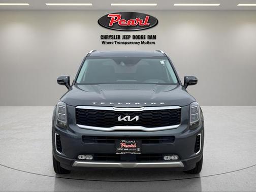 Gravity Gray 2022 Kia Telluride SX
