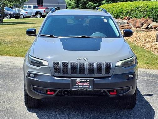 2022 Jeep Cherokee Trailhawk