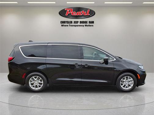 2026 Chrysler Pacifica L