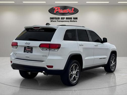 Bright White Clearcoat 2021 Jeep Grand Cherokee Limited