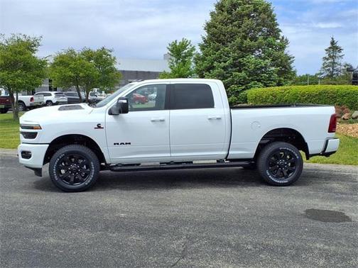 2025 RAM 2500 Laramie Crew Cab 4x4 6'4' Box