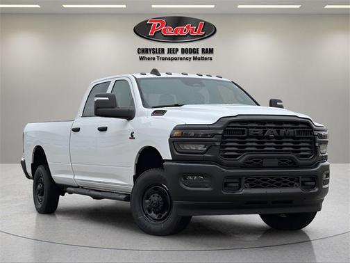 2026 RAM 2500 Tradesman Crew Cab 4x4 8' Box